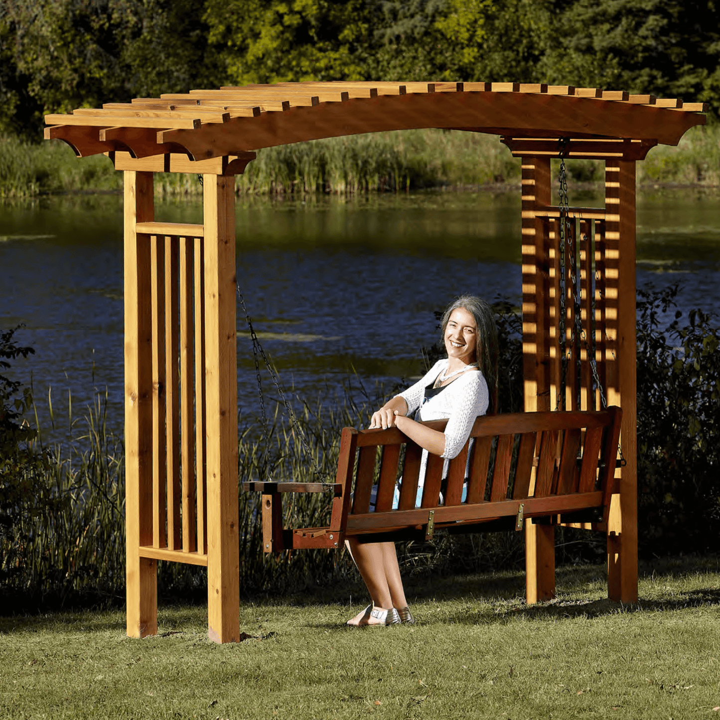 Elegant Garden Arbor - Family Handyman Shop