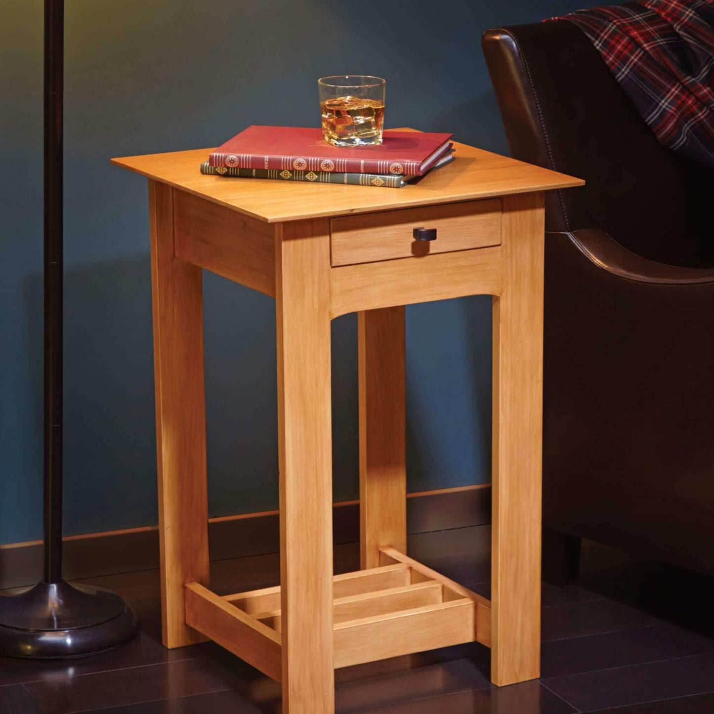 Mackintosh Side Table - Family Handyman Shop